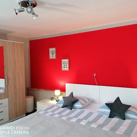 Apartment Borna Pazin Esterno foto
